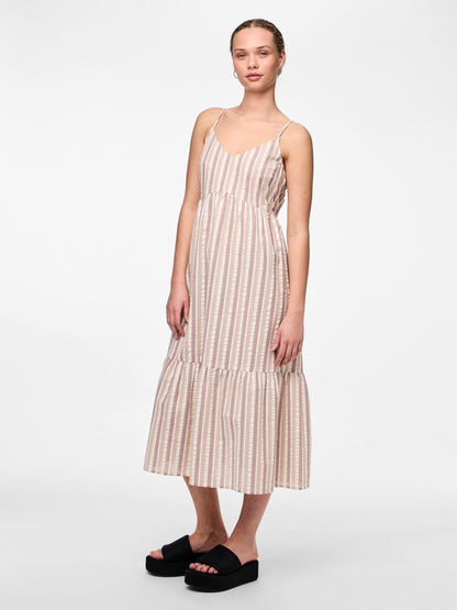 PCAITLYN Seersucker Midi Dress
