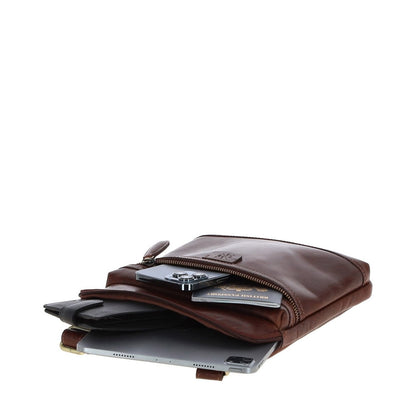 Leather Medium Flight Bag Chestnut Tan: T-71