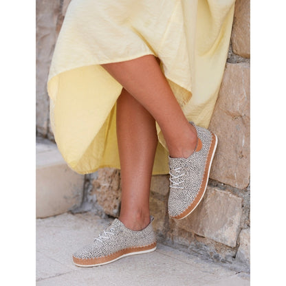Evette Leather Plimsoll