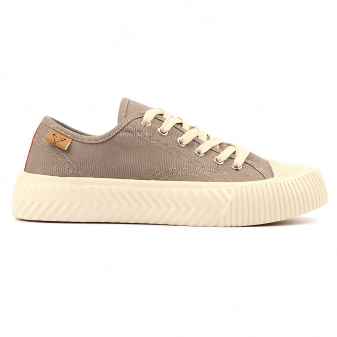 Jayne III Trainer