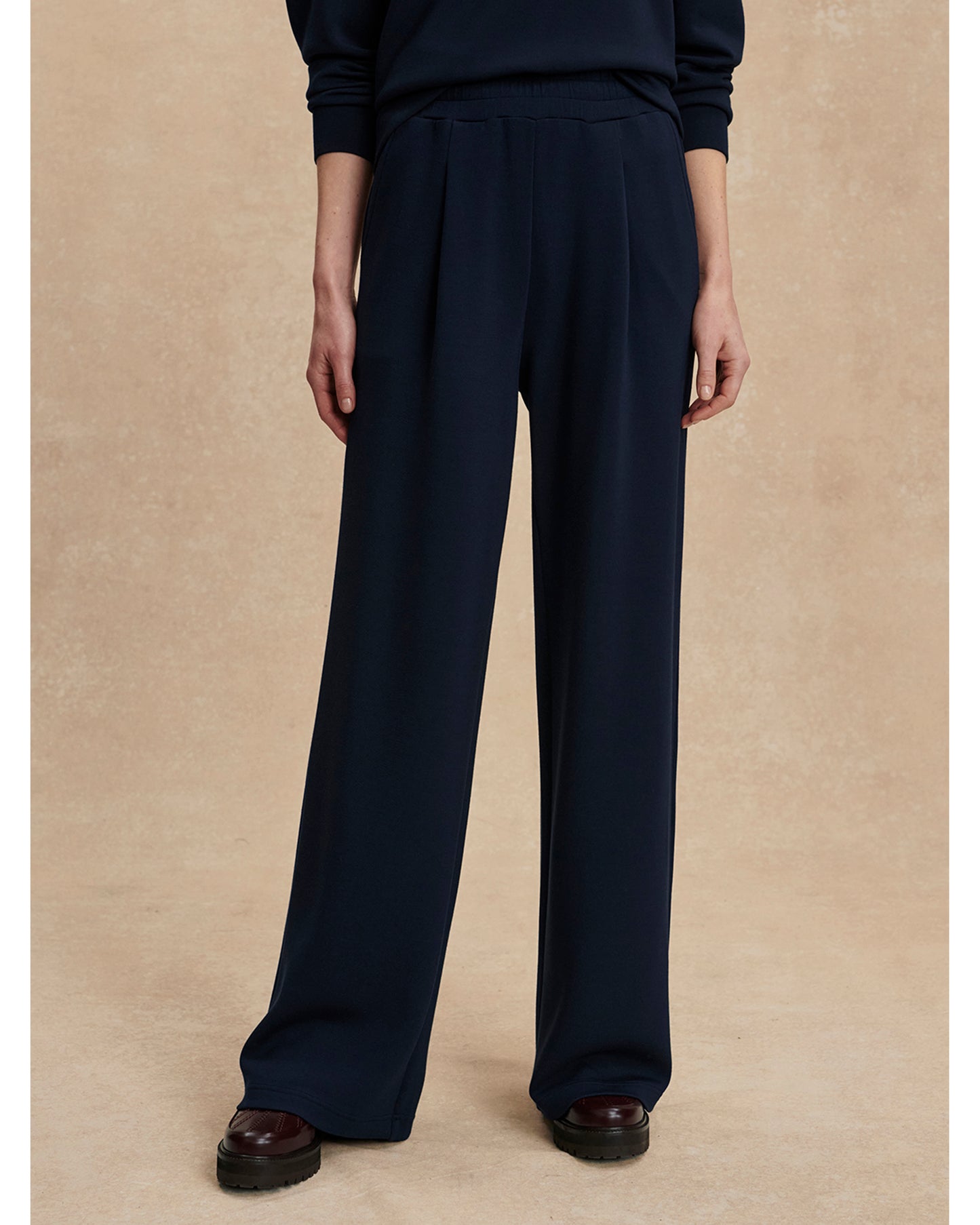 The Extra Wide Leg Pant 29.5