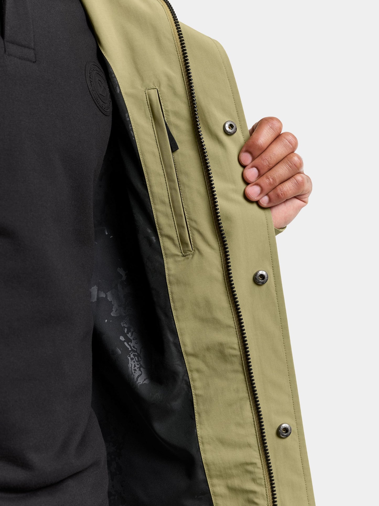 LOGAN JACKET