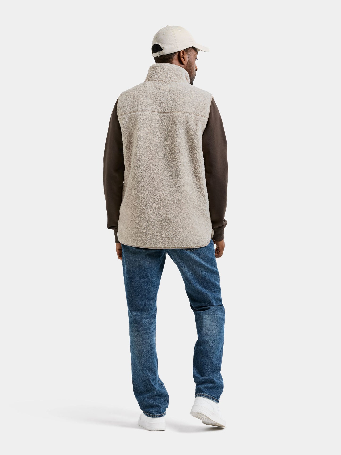 RASMUS VEST