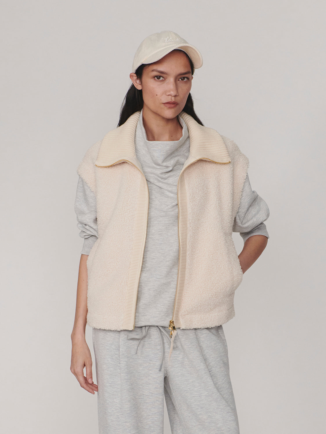 Dominic Sherpa Gilet