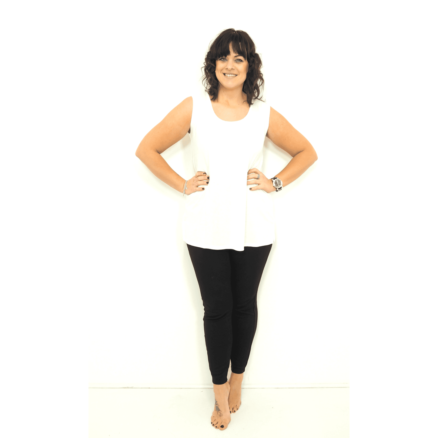 Elta Woven Sleeveless Top