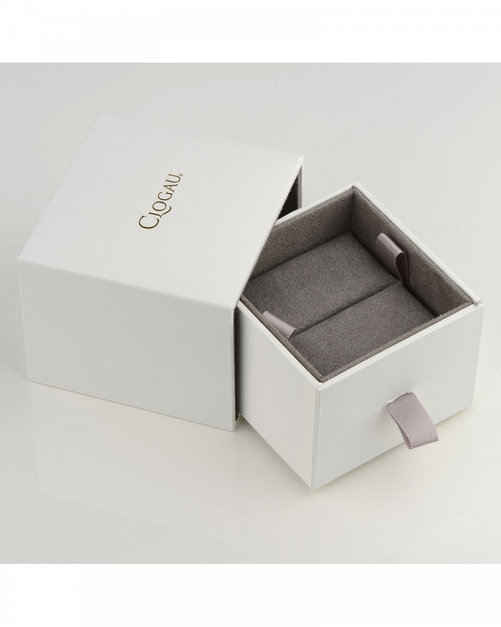 Tudor Court Garnet Ring