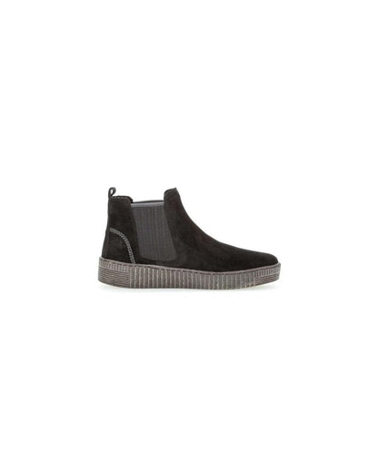 Rawhide Flat Chelsea Boots